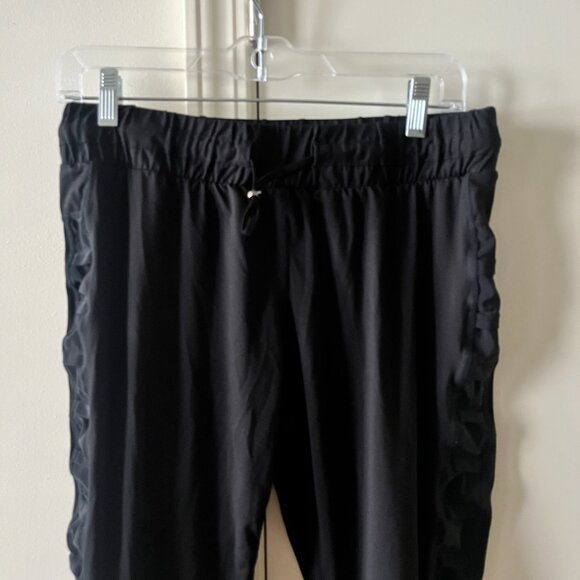Fabletics Victoria Pants / Black / Small - Picture 5 of 10